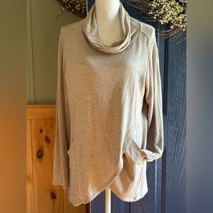 Magnolia Grace - Paedia Tulip Hem Cowl Neck French Terry Knit Top size Large